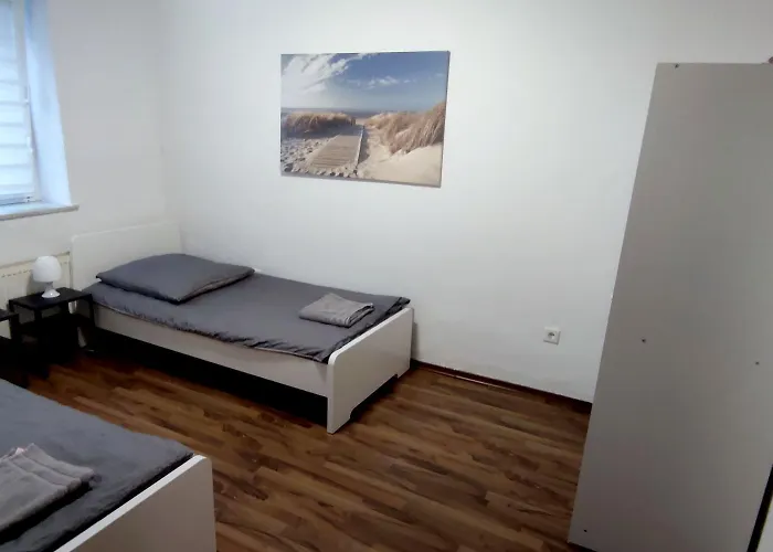 In Zentraler Lage Фрехен